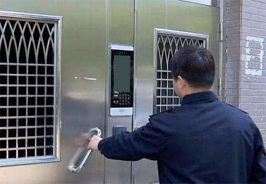人臉識別訪客系統：全新技術為您保駕護航