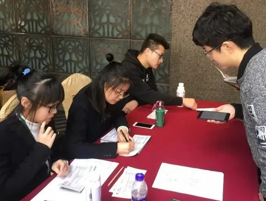 如何利用訪客預約管理系統提升大型活動的安全與效率？